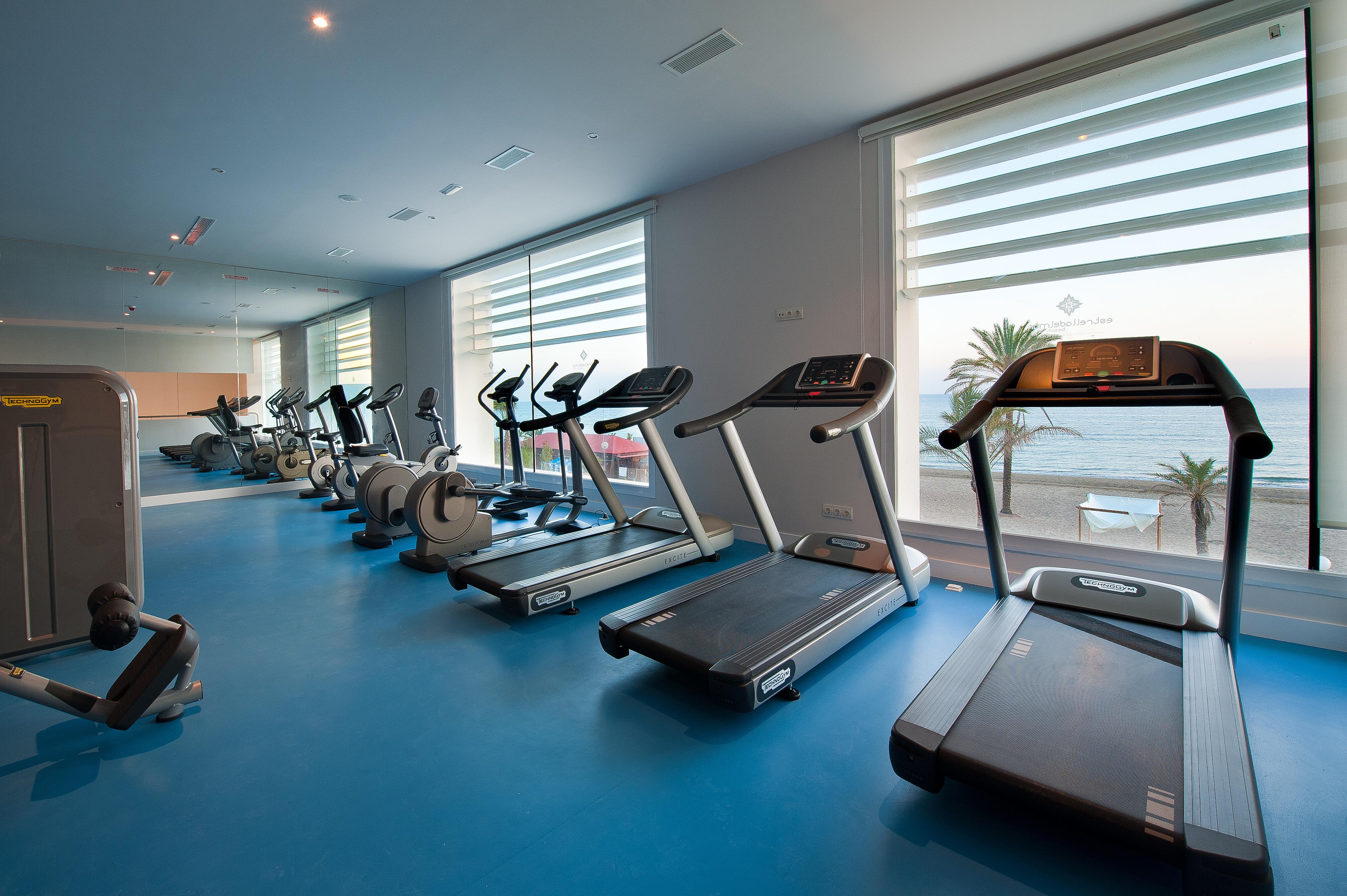 Vincci Seleccion Estrella Del Mar Otel Marbella Dış mekan fotoğraf A gym