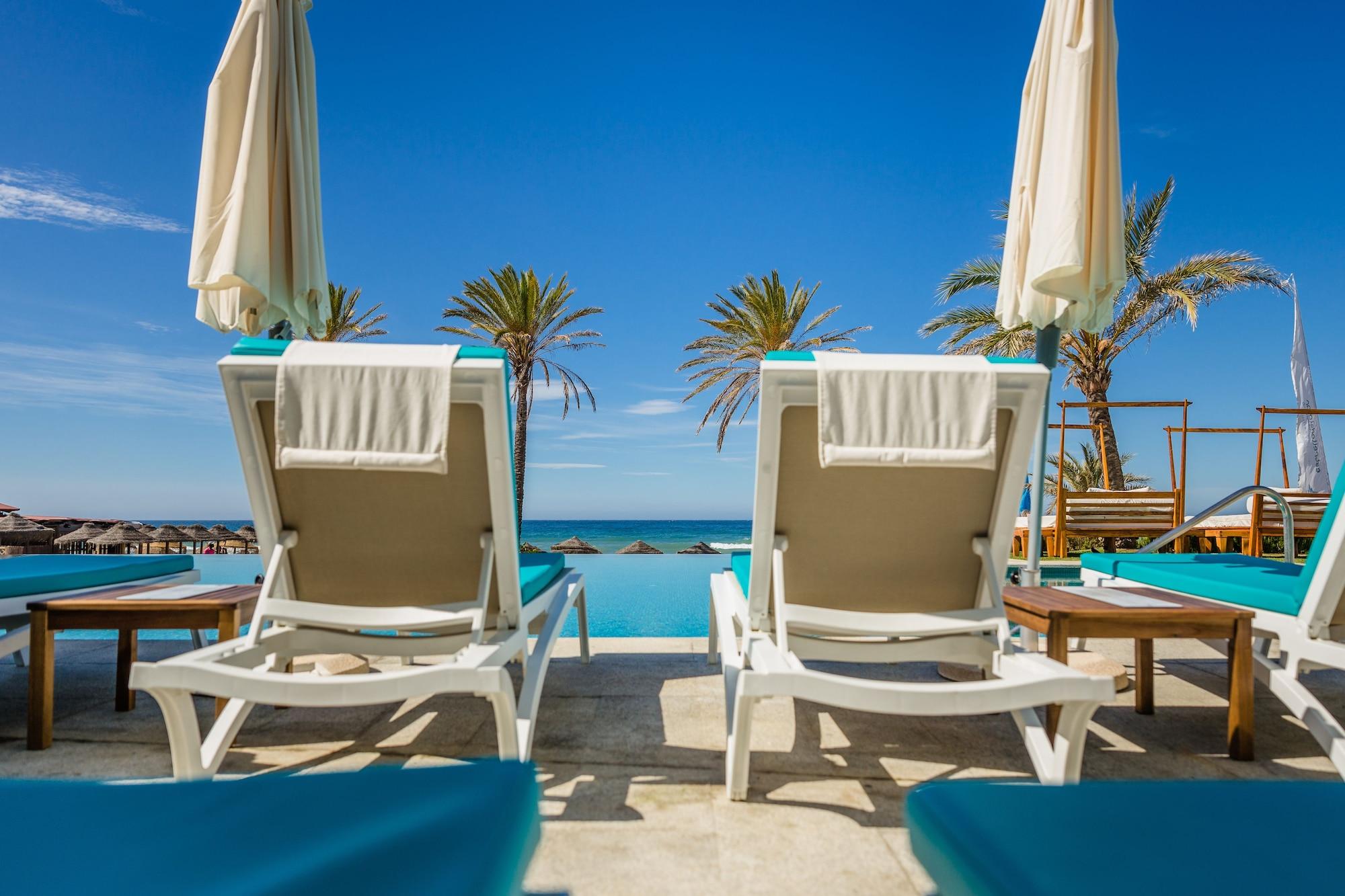 Vincci Seleccion Estrella Del Mar Otel Marbella Dış mekan fotoğraf A view of the sea from the hotel